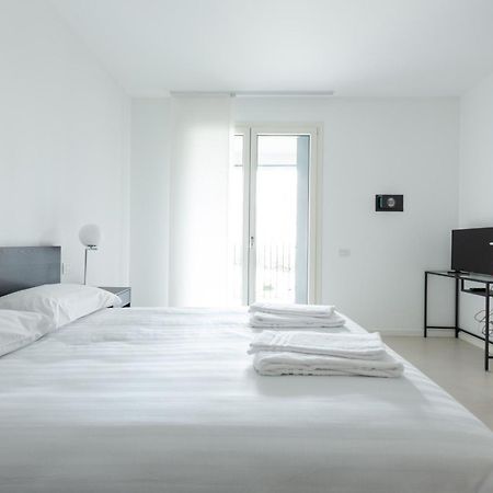 Porta Nuova Bright And Roomy Flat Milánó Kültér fotó